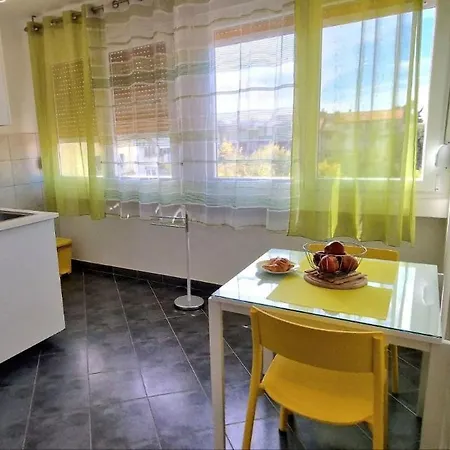 Apartman Zvone
