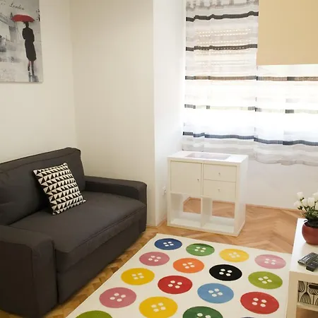 Zvone Apartment