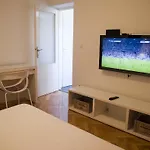 Zvone Apartment